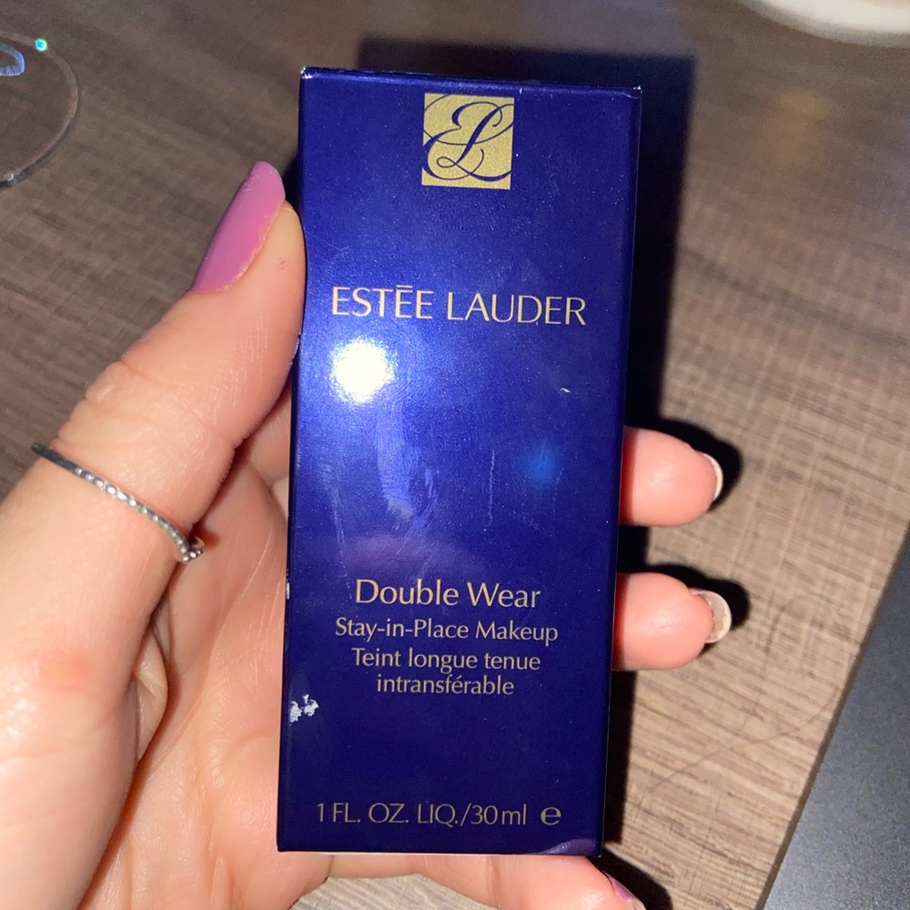 Estée Lauder Double Wear